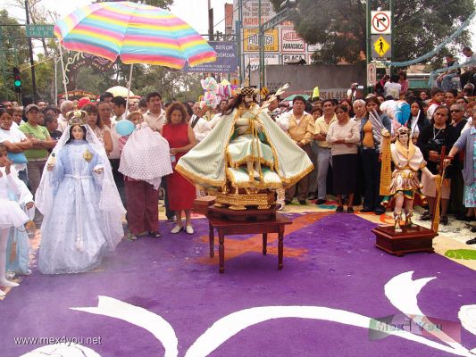 Celebracion del SeÃ±or de la Misericordia/ Mercy's Lord Celebration.18-25
El cambio de la imÃ gen a la parroquia de Los Reyes en el ' Puente' .

The change of the image to the parish of Los  Kings in the ' Bridge' .
Keywords: Celebracion SeÃ±or  Misericordia  Mercy  Lord Celebration coyocan candelaria town pueblo