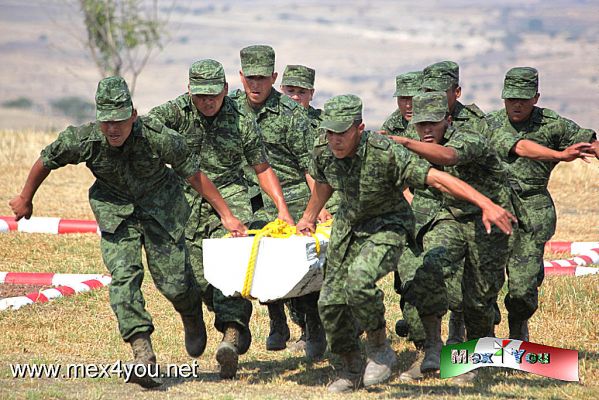 CelebraciÃ³n del DÃ­a de la InfanterÃ­a (05-05)
El soldado en conjunto realiza actividades tÃ¡cticas tanto para entrar en batalla , como para ayudar en caso de desastres a la poblaciÃ³n civil.


Text by: Antonio Pacheco , Photo by: JeÃºs SÃ¡nchez
Keywords: celebracion dia infanteria ejercito nacional mexicano secretaria defensa