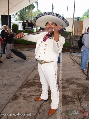 Festival del Mariachi 2006 / Mariachi Festival 2006  01- 08
El domingo 6 de agosto se llevÃ³ a cabo el Festival del Mariachi en su ediciÃ³n nÃºmero 4 en la explanada de la DirecciÃ³n Zonal de Pedregales.

Sunday August 6th was carried out the Festival of the Mariachi in its edition  number 4 in the esplanade of the Zonal Direction of Pedregales.
Keywords: Mariachi festival coyoacan