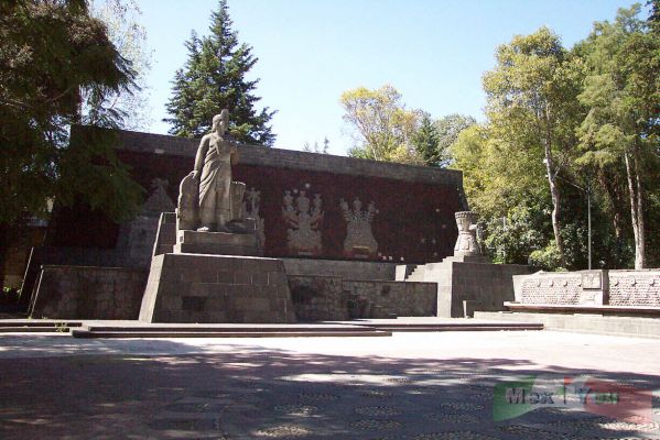 Fuentes de NezahualcÃ³yotl  (NezahualcÃ³yotl Fountains)
