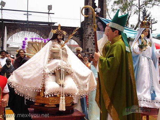 Festividad del SeÃ±or de la Misericordia / Mercy Lord Festivity 2006 (06-09)
Las imagenes fueron bendecidas. 

The images were blessed. 
Keywords: SeÃ±or de la Misericordia Mercy Lord Festivity Pueblo de la Candelaria town