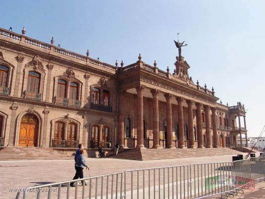 Palacio Municipal Monterrey / Monterrey Municipal Palace
Photo by: Antonio Pacheco 
Keywords: Palacio Municipal Monterrey / Monterrey Municipal Palace