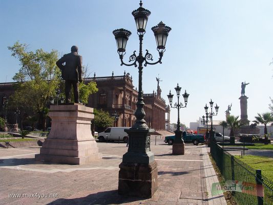 Explanada de los Heroes / Hero Esplanade Monterrey
Keywords: Explandad de los Heroes / Hero Esplanade Monterrey city ciudad