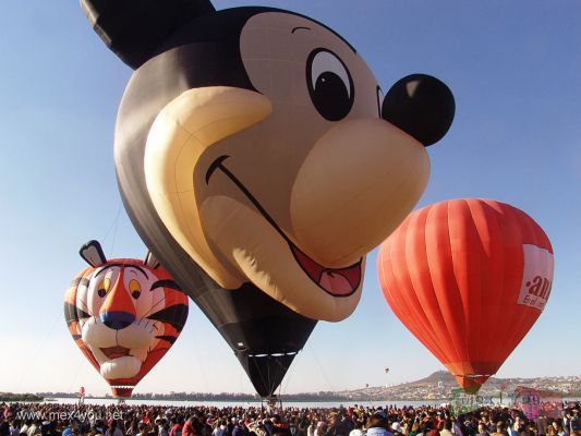 5to Festival del Globo / 5th Balloon Festival LeÃ³n Guanajuato
Keywords: 5to Festival Globo  Balloon Festival Leon Guanajuato parque metropolitano aerostatico