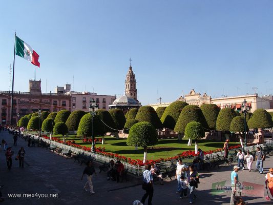 Plaza Principal / Main Square LeÃ³n Guanajuato
Keywords: Plaza Principal Main Square Leon Guanajuato