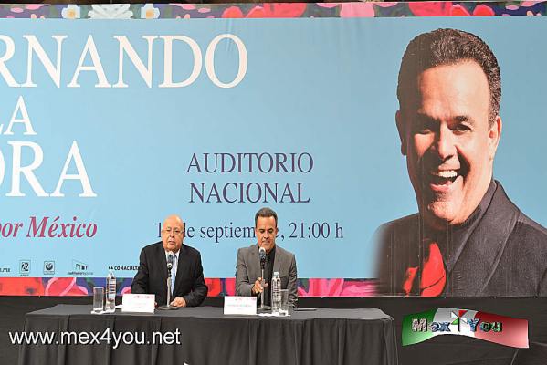 DarÃ¡ el Grito en el Auditorio Nacional : FernÃ¡ndo de la Mora (01-05)
FernÃ¡ndo de la Mora regresa nuevamente para dar el Grito en el Auditorio Nacional con su presencia vocal, con homenaje a los grandes autores mexicanos en el espectÃ¡culo denominado "EnCanto por MÃ©xico".

Text and Photo by: YanÃ­n RamÃ­rez
Keywords: auditorio nacional verbena popular mariachi grito de independencia fernÃ¡ndo de la mora 15 septiembre viva mÃ©xico amtojitos mexicanos