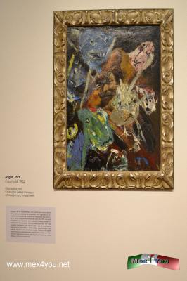 CoBrA:Serpiente de mil cabezas (03-05)
Se centtra en la obra realizada por los creadores pertenecientes a está vanguardia que en 1948, fundaron la Internacional de Artistas Experimentales siendo fundadores: Asger Jorn, Christian Dotremont, Corneille, Joseph Noiret, Karel Appel y Constant.

Text and Photo by: Yanín Ramírez
Keywords: museo arte moderno exposición CoBrA arte contemporáneo esculturas fotografías
