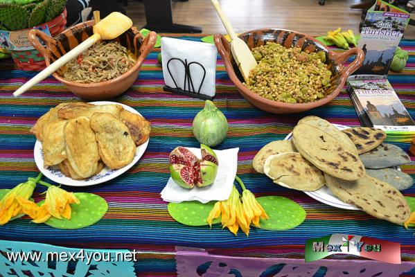 MaÃ±ana Inicia LXXVII Feria Regional Milpa Alta (03-05)
1,200 metros cuadrados de exposiciÃ³n donde ademÃ¡s d ela gastronomia tendrÃ¡n una Ã¡rea ganadera;  y un espacio didactico que atenderÃ¡ gratuitamente a niÃ±os en edad de preescoolar,  un taller lÃºdico.

Text and Photo by: YanÃ­n RamÃ­rez 
Keywords: nopal feria regional milpa alta tuna san pedro atocpan mole virgen asunciÃ³n de marÃ­a