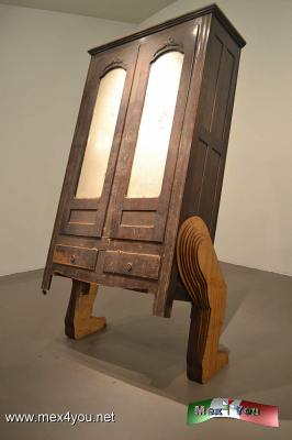 XI Bienal Monterrey FEMSA 2015 (01-05)
Ultimas semanas la exposiciÃ³n "65 Visiones del arte contemporÃ¡neo" en el Museo de San Ildefonso pertenecientes de la  XI Bienal Monterrey FEMSA contÃ³ con un total de 3487 obras inscritas de 1255 participantes. 


Text and Photo by: YanÃ­n RamÃ­rez


Pie de Foto: Forgotten Beast, 2014
David Garza Nuevo LeÃ³n
Ropero madera con corte lÃ¡ser y polvo acumulado por 43 aÃ±os.
Keywords: bienal monterrey FEMSA 2015 museo san ildefonso arte contemporÃ¡neo