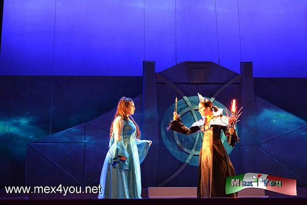 Estreno "La Flauta MÃ¡gica segÃºn Papageno" (01-05)
A las 13:00 hrs, en el Teatro de la Ciudad Esperanza Iris con dos Ãºnicas funciones el sÃ¡bado 8 y el domingo 9 de agosto. Se presenta la propuesta escÃ©nica "La Flauta MÃ¡gica segÃºn Papageno".

Text and Photo by: YanÃ­n RamÃ­rez
Keywords: flauta mÃ¡gica papageno Ã³pera mozart Ã³pera infantil teatro ciudad esperanza iris teatro infantil