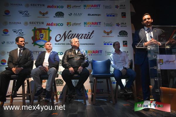Nayarit viene con todo (04-05) 
En este mismo sentido, el Capitán Rafael Gómez Conejo, director general de Turimar - Islas Marías enfatizó que “la difusión y promoción de estos eventos es fundamental y contamos con toda la logística perfectamente coordinada para recibirlos en nuestro estado".

Finalmente José Héctor Tejada, presidente de Concanaco Servytur, manifestó: “Estamos muy satisfechos por la promoción turística de las Islas Marías y de estos eventos que traen el foco de los turistas nacionales y extranjeros, no solo a estado, sino al país, porque Nayarit es Mexico. Sigamos promoviendo las Islas Marías, Nayarit y México con acciones positivas”


Text & Photo by: Antonio Pacheco
Keywords: Nayarit eventos deportivos maraton medio