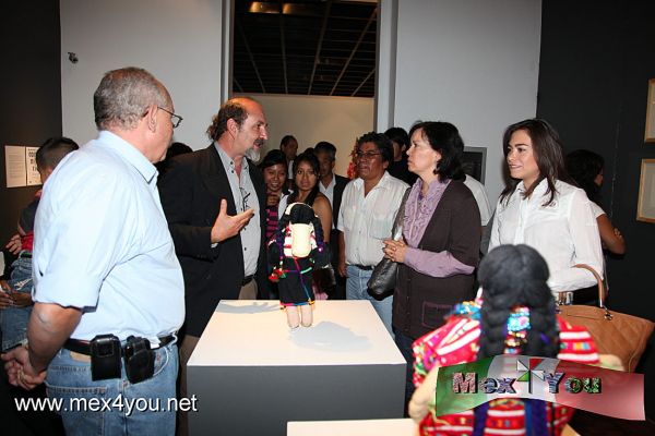 Del Arte Popular al Quehacer Comunitario (03-04)
Photo by: JesÃºs SÃ¡nchez
Keywords: quehacer comunitario museo arte popular 