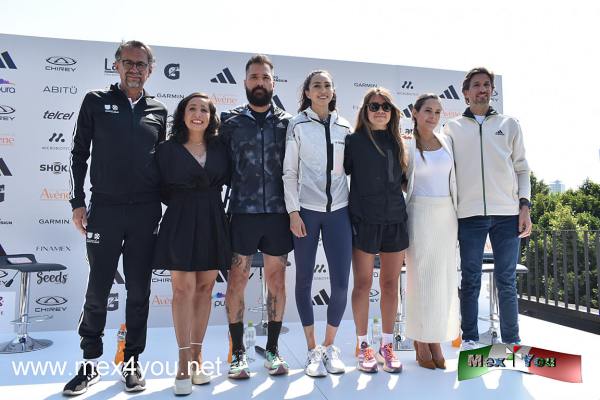 Se anuncian los Adidas Splits, preparatorias para el Maratón de la CDMX 2023 (03-05)
Pablo Cavallaro declaró: “Como marca creemos en el poder del deporte para cambiar vidas y el running es una categoría central en ese aspecto. Si bien hace mucho tiempo venimos trabajando en los splits apoyando a Maratón y Medio Maratón, el 2023 es un año especial para la marca porque queremos ser la número uno en el mercado mexicano y es la razón por la que estamos aquí hoy”.

Text & Photo by: Antonio Pacheco
Keywords: adidas splits maratón internacional cdmx 2023
