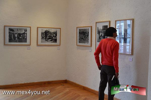 Desde el Cielo de Walter Reuter (04-05)
La muestra consta de 97,000 imÃ¡genes-, qu permiter ver su trabajo que tanto le apasionaba.

Text and Photo by: YanÃ­n RamÃ­rez
Keywords: museo archivo fotografÃ­a walter reuter exposiciÃ³n fotografica walter reuter fotografias mexico distrito federal