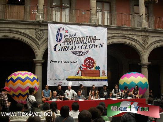 Anuncian 6to. Festival de Pantomima (01-05)
Foro de Milpa Alta invita a realizar la Risa Sagrada este viernes 17 de julio al 8 de agosto con 56 actividades culturales, alrededor de 12 plazas pÃºblicas de los pueblos de Milpa Alta.

Text and Photo by: YanÃ­n RamÃ­rez
Keywords: sexto festival pantomima circo clow risa sagrada foro milpa alta