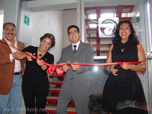 Inauguracion Academia GastronÃ³mica / Inauguration Gastronomy Academy 2007  ( 06-15 )
En la InauguraciÃ³n estuvieron presentes: Gabriela Arroyo, Virginia Navarro y Omar Sandoval.

In the Inauguration  were present: Gabriela Arroyo, Virginia Navarro and Omar Sandoval.
Keywords: Inauguracion Academia GastronÃ³mica / Inauguration Gastronomy Academy sacchi