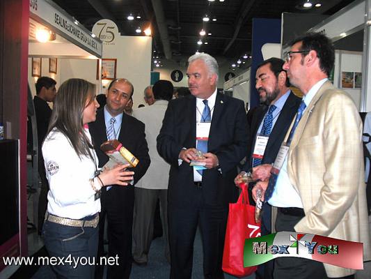 Tecno Alimentaria 2015 (04-07)
Como opciÃ³n para los que son celiÃ¡cos y para aquellos que quieren una opciÃ³n mÃ¡s saludable , ya que son gluten free. Estos mixes despertaron el interÃ©s general de los asistentes, asÃ­ como del comitÃ© organizador de la Tecno alimentaria. 

Text & Photo by: Antonio Pacheco 
Keywords: tecno alimentaria 2015 expo alimentos minsa