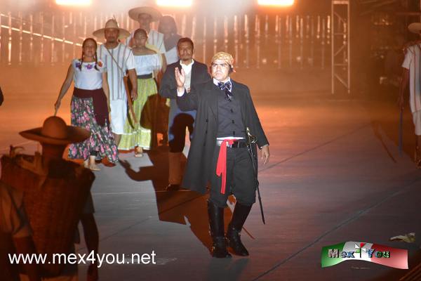 Representación Histórica por los 200 años de la Consumación de la Independencia (01-06)
Con motivo de la celebración de los 200 años de la Consumación de la Independencia de México” se llevó a cabo una representación histórica en la Plaza de la Constitución o zócalo  a partir de las 8 de la noche. 

La Secretaría de la Defensa Nacional invita al público en general, para que partir de las 08:00 pm del 27 de septiembre de 2021, acompañe a través de los diferentes medios de comunicación y redes sociales de esta Secretaría, a quienes harán posible este magno evento. 


Text & Photo by Antonio Pacheco 
Keywords: Representación Histórica 200 años Consumación Independencia sedena zocalo plaza constitucion morelos hidalgo guerrero allende iturbide