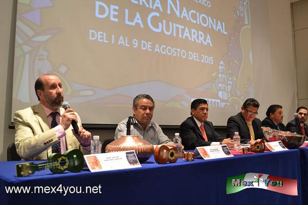 Todo listo  Festival Nacional de la Guitarra y la Feria del Cobre (01-05)
El Gobierno del Estado de MichoacÃ¡n junto con el Ayuntamiento de Paracho y Santa Clara del Cobre tiene todo listo para recibir a los turistas para la celebraciÃ³n de los 42 aÃ±os de tradicion de la Feria Nacional de la Guitarra y 50 aÃ±os de Ã±a Feria Nacional del Cobre.

Text and Photo by: YanÃ­n RamÃ­rez
Keywords: paracho morelia michiacÃ¡n guitarra martillado cobre feria guitarra y cobre 2015