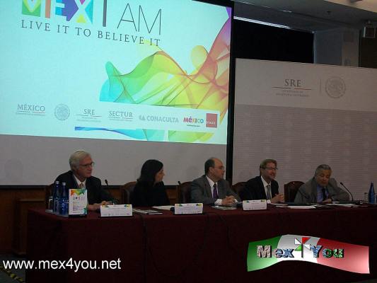 Lo mejor de MÃ©xico en San Francisco (01-05) 
En tanto, AndrÃ©s Roemer, (cÃ³nsul general de MÃ©xico en San Francisco) dio a conocer los pormenores de este segundo  encuentro culturalen la bahÃ­a de San Francisco, California, serÃ¡ nuevamente el escenario del  19 al 26 de Julio; contando con siete sedes 

Text and Photo by: YanÃ­n RamÃ­rez
Keywords: MEX I AM. Live it to believe it encuentro estados unidos y mÃ©xico andrÃ©s roemer relaciones exteriore mÃ©xico