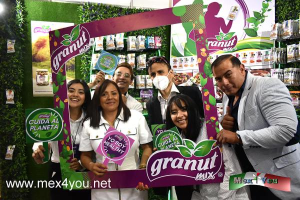 Expo Abastur 2021 (06-06)
La Expo Abastur se lleva a cabo en el Centro City Banamex que se localiza en Hipódromo de Las Américas
Dirección: Av. del Conscripto 311, Lomas de Sotelo, Hipódromo de las Américas, Miguel Hidalgo, 11200 Ciudad de México, CDMX.  La expo se lleva a cabo desde las 10:00 a las 19:00 hrs


Text & Photo by: Antonio Pacheco 
Keywords: expo abastur hoteles food service gastronomia