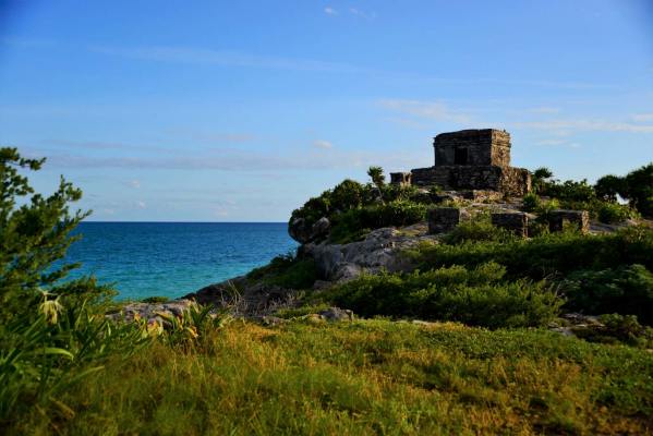 Zona Arquelogica Tulum 
Photo by: Mauricio Tulum 
Keywords: zona arquelogica tulum mayas maya