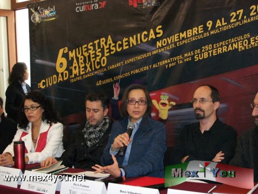 7 ESTRENOS EN EL MARCO SEXTA MUESTRA ESCÃ‰NICA (02-02)
En conferencia de prensa Nina Serratos (Sistema de Teatros) anunciÃ³ los 7 estrenos de esta ediciÃ³n  como:
Litoral "Tapioca Inn", El que dijo si/El que dijo no "Teatro Sin Paredes", Huellas, de Personajes Ficticios "Carretera 45 Teatro", Flechas del Ã¡ngel del Olvido "CoproducciÃ³n MÃ©xico-EspaÃ±a", La Cama "La Nave", Odio a los putos mexicanos "Los Endebles" y Titerino Circus Trouppe " La Trouppe".

Donde cada uno de estos estrenos inician su apertura apartir del jueves 10 de Noviembre con la obra: El que dijo si/ El que dijo no,  en el Teatro de la Ciudad Esperanza Iris a las 20:00 horas.


Text and Photo: YanÃ­n RamÃ­rez 
Keywords: Teatro Litoral, odio a los putos mexicanos, el que dijo si o no sexta muestra de artes escenicas