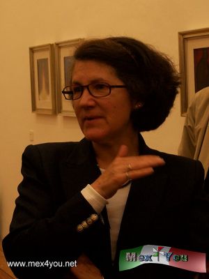 ExposiciÃ³n Ricardo MartÃ­nez en el Museo de la Ciudad de MÃ©xico (02-03)
AsÃ­ lo dio a conocer la Secretaria de Cultura del Distrito Federal, Elena Cepeda de LeÃ³n, durante un recorrido por esta muestra, en compaÃ±Ã­a de representantes de los medios de comunicaciÃ³n, quienes tuvieron oportunidad de conocer esta magna retrospectiva, que reÃºne 126 obras del artista, procedentes de instituciones pÃºblicas y privadas como el Museo de Arte Moderno, la UNAM, la FundaciÃ³n Bancomer, la GalerÃ­a de Arte Mexicano y alrededor de 15 coleccionistas individuales, asÃ­ como la FundaciÃ³n Ricardo MartÃ­nez, a cargo de los hijos del creador.




Photo  & Text by: YanÃ­n RamÃ­rez 
Keywords: exposicion ricardo martinez museo ciudad mexico museum