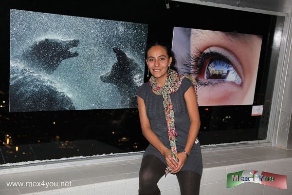 Ganadores Concurso "La Ciudad en tu Mirada" (01-05)
La SecretarÃ­a de Turismo del Distrito Federal entregÃ³ este viernes, reconocimientos y premios a  los 12 ganadores y felicitÃ³ con menciones honorÃ­ficas a otros 88 participantes que integraron el Concurso de fotografÃ­a La Ciudad en Tu Mirada, el  cual fue organizado por la misma dependencia y estuvo dividido en cuatro categorÃ­as. Las Cien fotografÃ­as fueron seleccionadas para editar un libro conmemorativo.

Photo by: JesÃºs SÃ¡nchez
Keywords: ganadores concurso fotografia turismo ciudad tu mirada