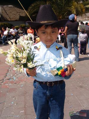 Dia de la Candelaria / Candlemas Day 2008 (03-05)
En la fiesta de la Candelaria hasta los niÃ±os participan tambiÃ©n portando sus mejores galas.

On the Candlemas celebration until children are also take part  wearing their best finery.
Keywords: candelaria day dia candlemas