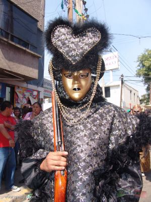 Carnaval PeÃ±Ã³n de los BaÃ±os / PeÃ±on de los BaÃ±os Carnival (06-10)
En el Carnaval toman parte tres barrios del PeÃ±Ã³n donde se encuentran tres iglesias: 1.-AscenciÃ³n, 2.-Reyes, 3.- Carmen.

Carnival took part in the three districts of El PeÃ±Ã³n, where they have three churches: 1.-Ascencion, 2.-Reyes, 3 .- Carmen.
Keywords: carnaval carnival peÃ±on baÃ±os