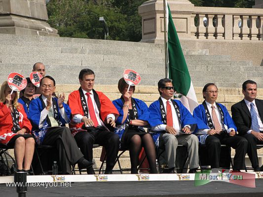 400 aÃ±os de Relaciones MÃ©xico - JapÃ³n /  400 Years Relations Mexico - Japan (03-05)
A la celebraciÃ³n en el Ãngel asistieron el Jefe de Gobierno del D.F., Marcelo Ebrard,  La Secretaria de Cultura, Elena Cepeda de LeÃ³n, El Secretario de Turismo, Alejandro Rojas, y el excelentÃ­simo embajador de JapÃ³n en MÃ©xico, Masaaki Ono. Durante la inauguraci{on el jefe de gobierno agradeciÃ³ el apoyo y colaboraciÃ³n de la naciÃ³n asiÃ¡tica con la Ciudad de MÃ©xico y se pronunciÃ³ para que la amistad y lazos comerciales se fortalezcan. 



Photo by: JesÃºs SÃ¡nchez 
Keywords: 400 aÃ±os relacion relaciones mexico japon japan