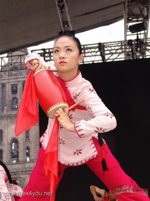 Experimentar  China en MÃ©xico / Experimenting China in Mexico 2007  (08-15)
La Belleza China estuvo presente en este grandioso espectÃ¡culo.

The Chinese Beauty was present in this great spectacle

Keywords: china mexico exposicion fotografia paseo reforma ciudad mexico city