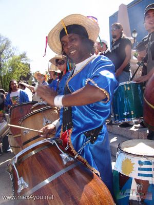 DÃ­a del Tambor / Drum Day (01-06)
PaÃ­ses como Brasil, Bolivia, Uruguay tenÃ­an representantes con diferentes tipos de mÃºsica acompaÃ±adas con el ritmo de los tambores.

Countries such as Brazil, Bolivia, Uruguay had representatives with different types of music accompanied with the rhythm of the drums.
Keywords: tambor drum desfile angel independence independencia