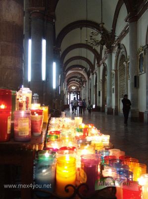 Interior de la Catedral de Oaxaca / Inside of the Oaxaca Cathedral
Keywords: catedral cathedral oaxaca inside temple templo religion devocion